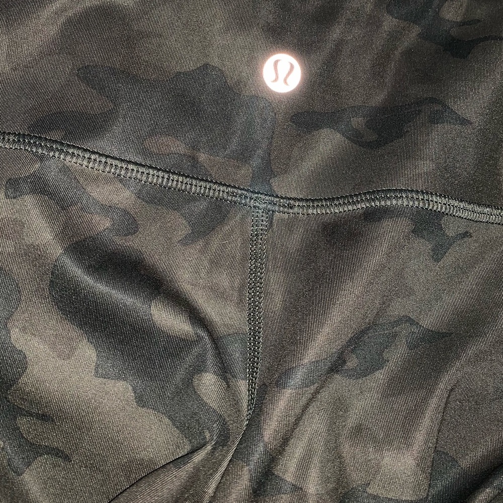 Lululemon camo tights